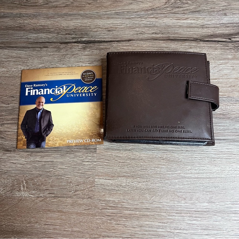 DAVE RAMSEY'S Financial Peace University CD Complete Set in a Brown Leather Case